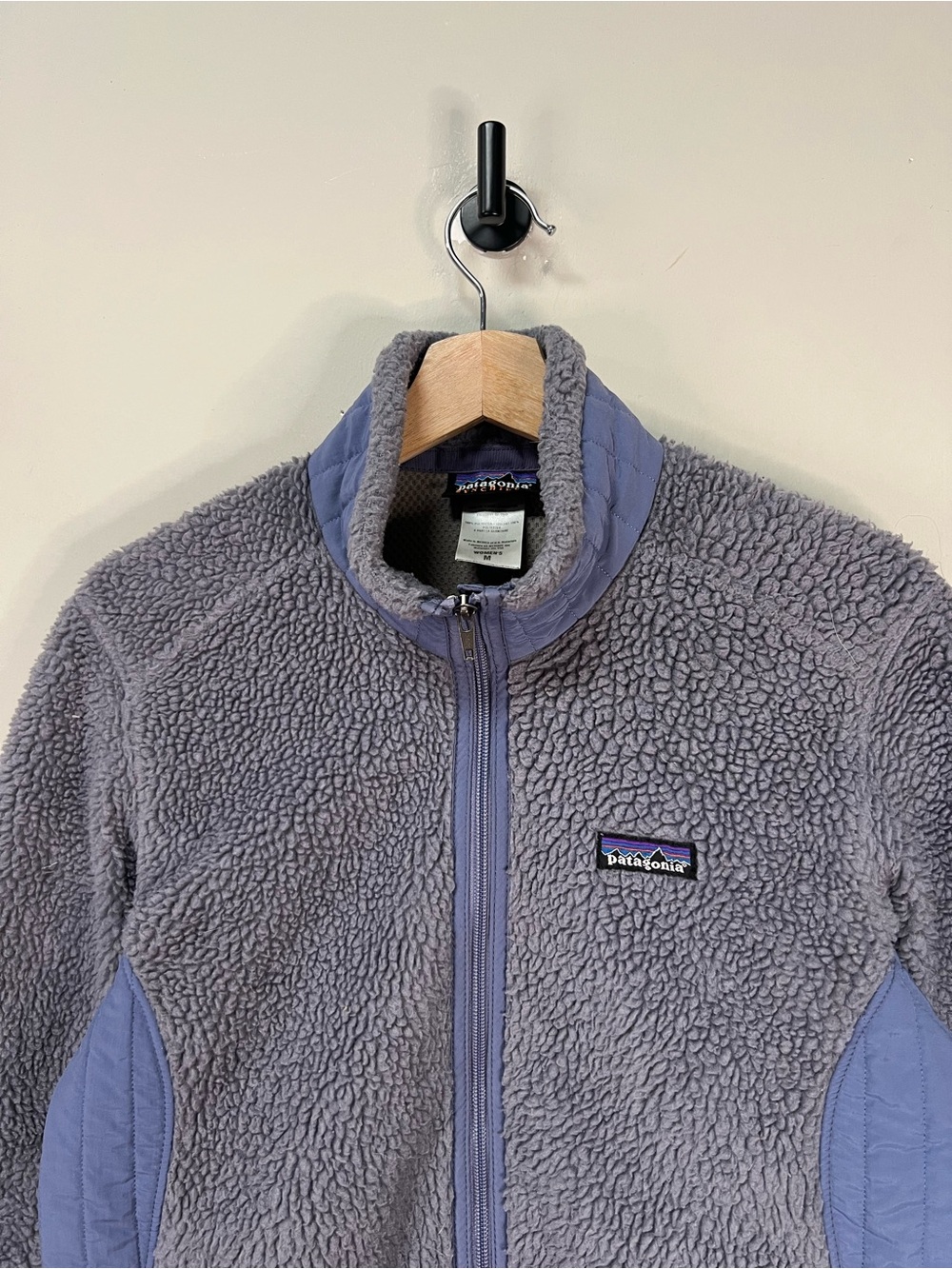Womens Patagonia Deep Pile Fleece - Picture 2 of 4